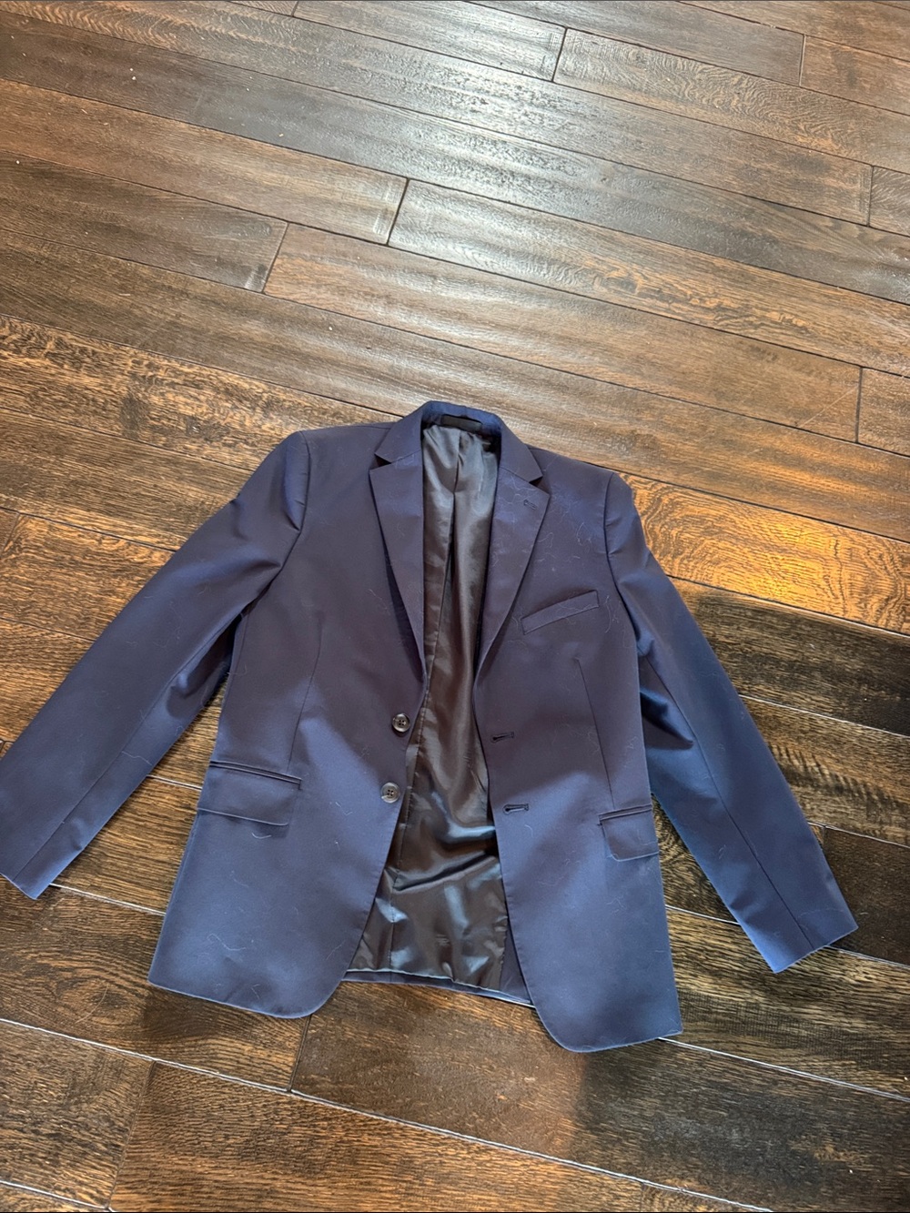 Like new boys, Kenneth Cole navy suit 16R